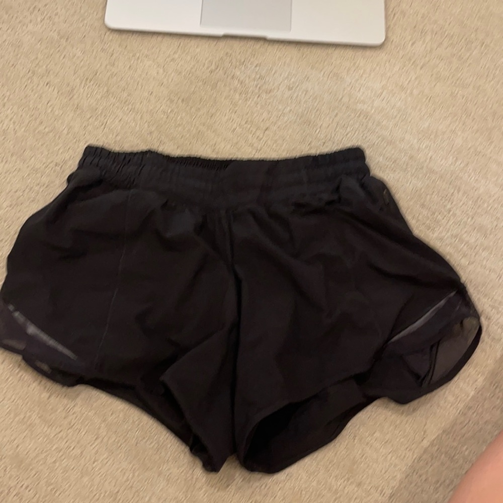 Black lulu hottie hot shorts